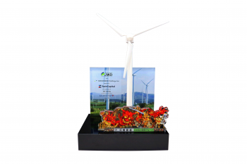 bofa_baincapital_lucite_custom_windmill_2
